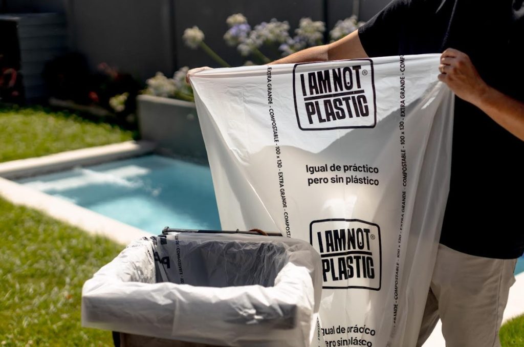 Cómo compostar tus bolsas correctamente en casa